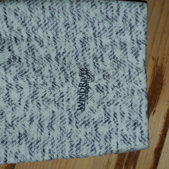 Wind River Jacket - Picture 4 of 10